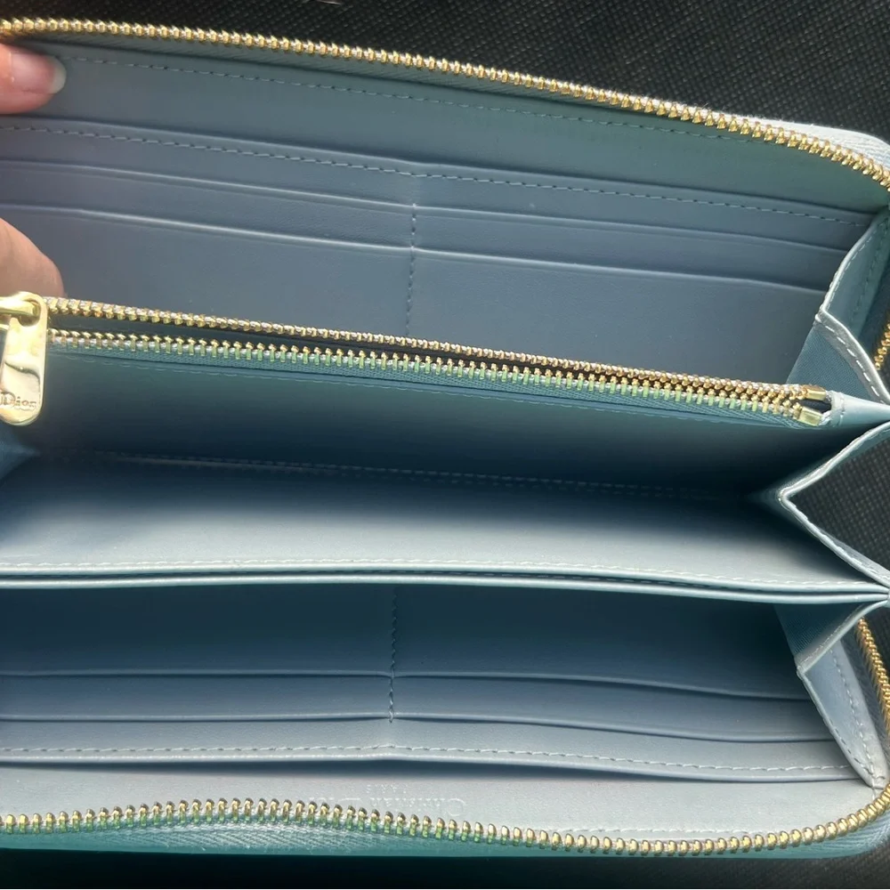 Lady Dior Voyageur Wallet Cloud Blue Cannage Lambskin